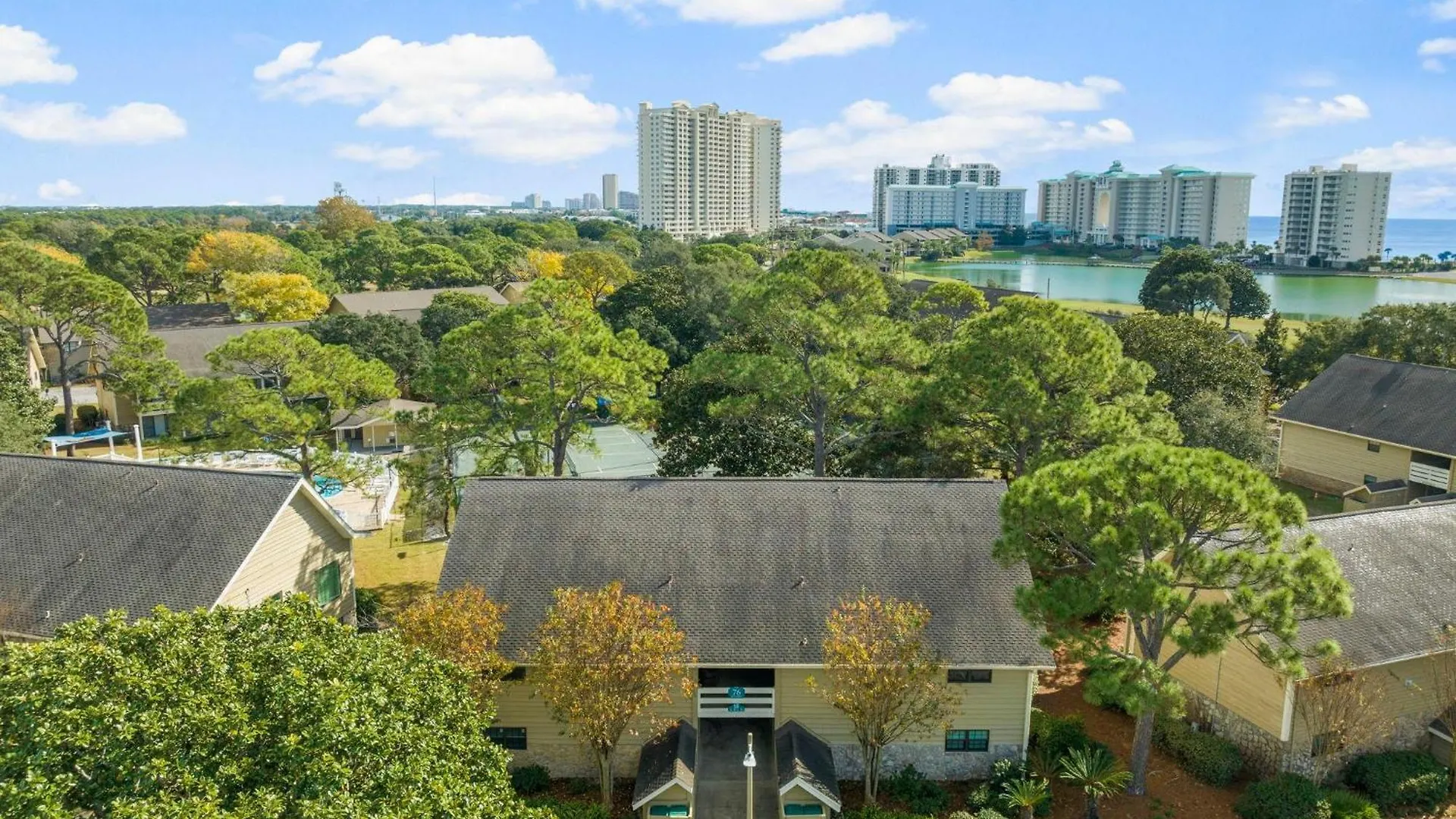 Seascape Villa - 18B Destin